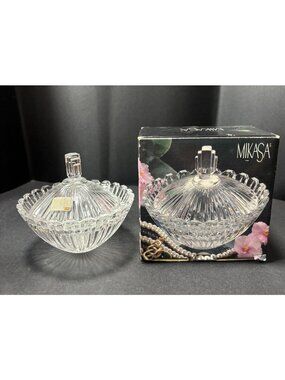 Mikasa Crystal Marquette Covered Candy Trinket Dish Made In Japan Vintage 1990s